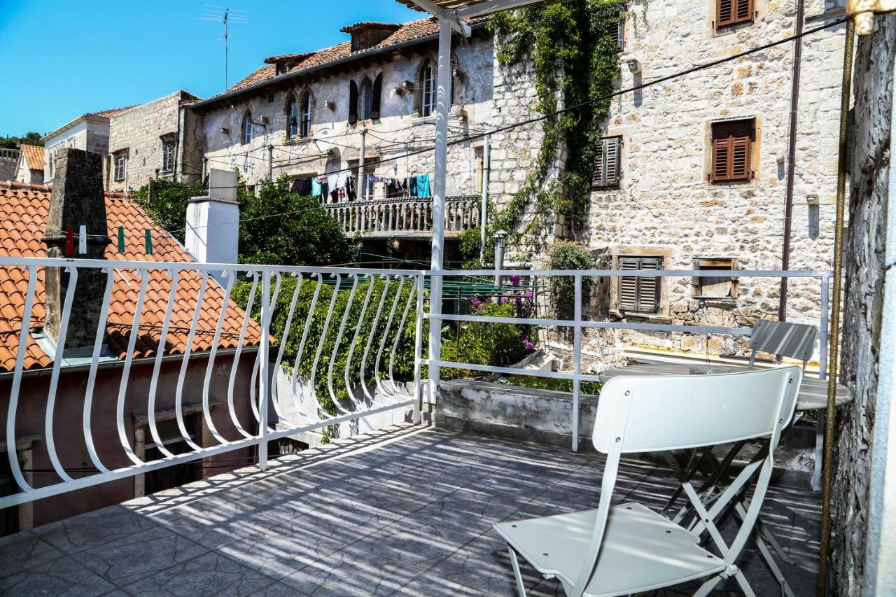Hvar Piazza Apartment Хвар Экстерьер фото