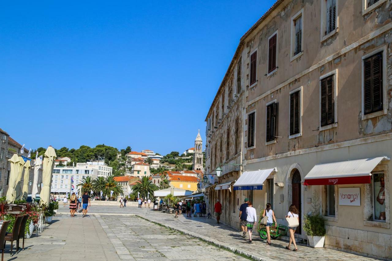 Hvar Piazza Apartment Хвар Экстерьер фото