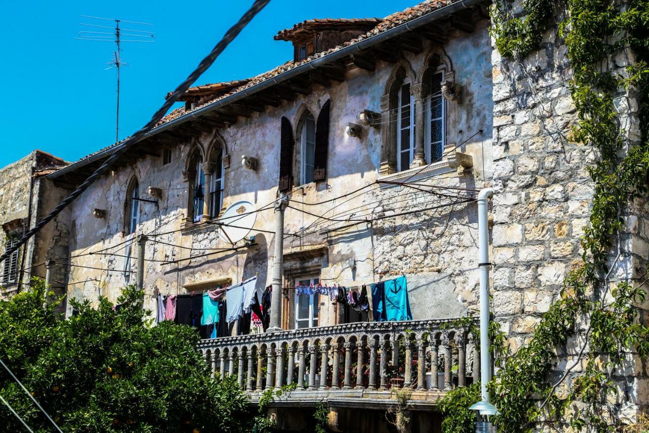 Hvar Piazza Apartment Хвар Экстерьер фото